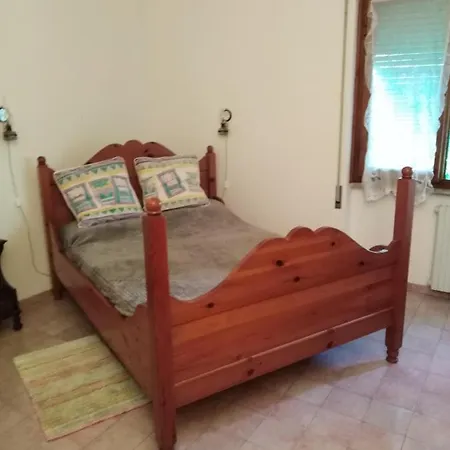 Il Semaforo O Due Matrimoniali Con Bagno A Pochi Passi Dal Centro Pietrasanta, Con Wi-fi Pietrasanta